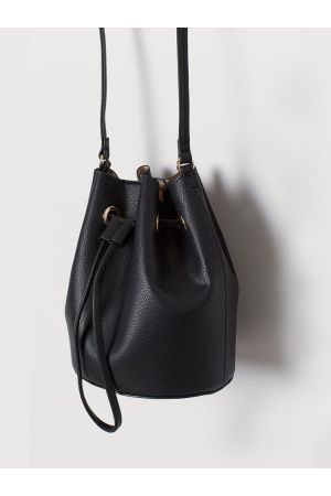 Small bucket bag