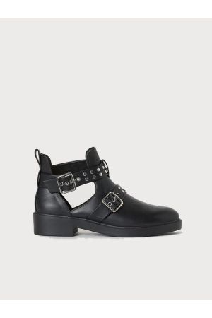 Open-sided boots