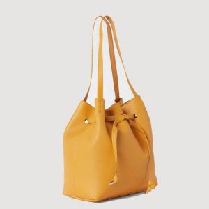 Bucket bag